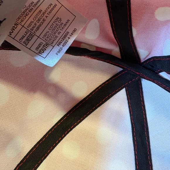 Minnie Mouse hoodie and cap - Picture 7 of 8